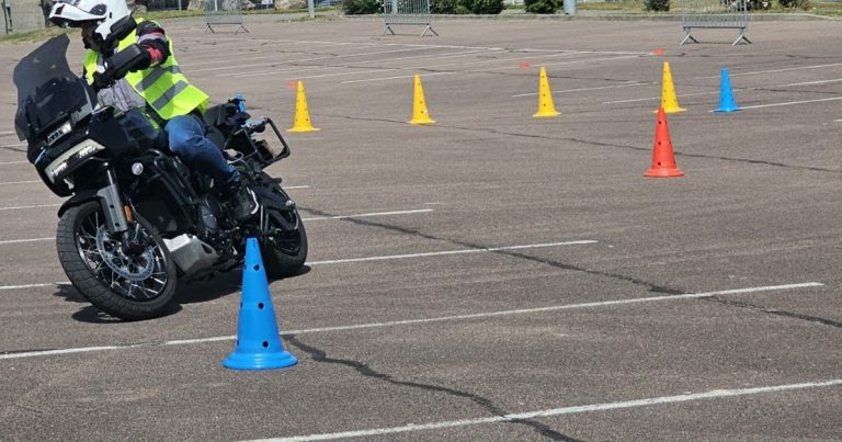 Autun : des motards perfectionnent leurs compétences malgré l&rsquo;obtention du permis