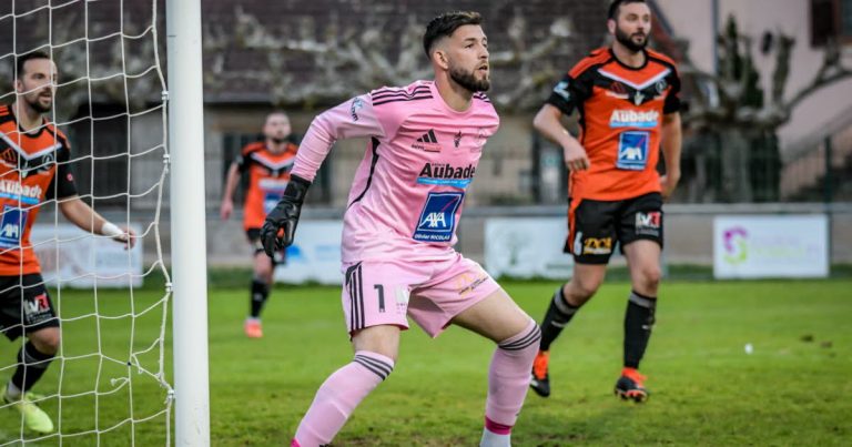 La Chapelle affronte Louhans-Cuiseaux dans un derby décisif pour le maintien en Régional 1.