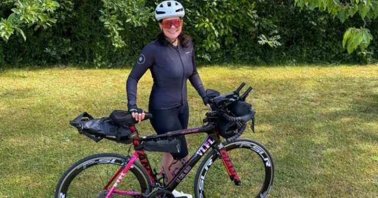 Montchanin : une cycliste s’attaque au Bordeaux-Saint-Malo sans assistance, craint une panne de GPS.