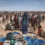 Guerre au Soudan : des milliers de réfugiés arrivent à la frontière tchadienne.