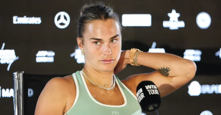Roland-Garros : Sabalenka évoque la possibilité d&rsquo;un boycott en raison de tensions politiques.