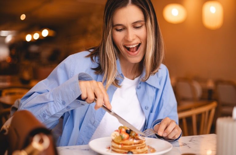 Pancakes sans sucre : une alternative pour réduire la graisse abdominale en France.
