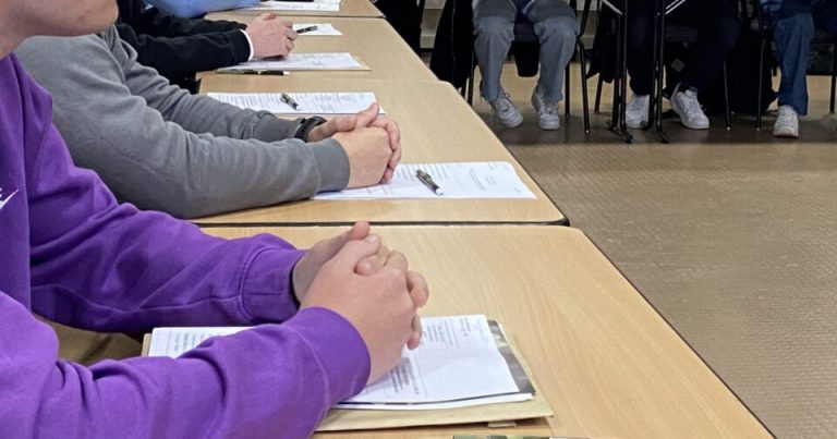 Formation professionnelle établie entre le Greta de Besançon et l’Armée de Terre pour renforcer les compétences.