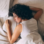 Une IA analyse vos nuits pour prédire des risques de santé futurs.