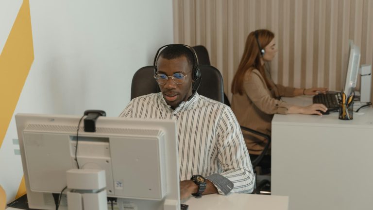 Lorsque l&rsquo;IA devient contre-productive : l&rsquo;impact sur les téléconseillers