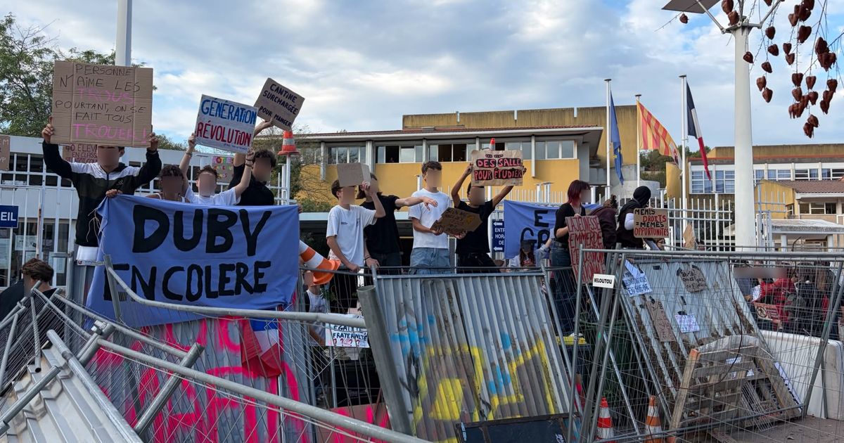 À Marseille et Aix-en-Provence, des élèves bloquent deux lycées pour réclamer plus de moyens