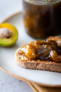Confiture de reines-claudes à la vanille : recette simple pour régaler vos tartines