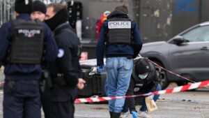 À Trappes et La Verrière, des tirs font un mort et quatre blessés, le Pnat enquête