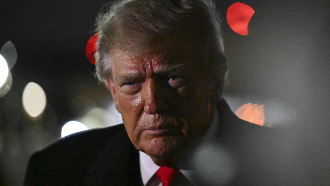 Avant les élections de mi-mandat, Trump appelle au remplacement de Zelensky