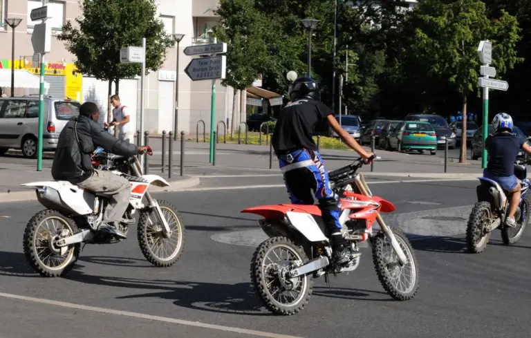 À Nantes, deux hommes jugés pour une trentaine de rodéos, identifiés via Instagram