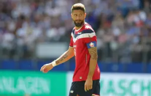Le Lillois Olivier Giroud retrouve Arsenal en C1, salué par Mikel Arteta