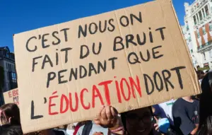À Rennes, les cours à distance restent quasi absents dans les lycées bloqués