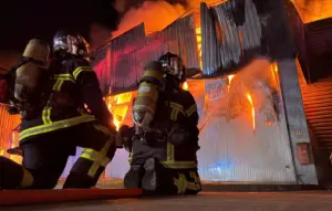 Incendie à Torcé : deux pompiers blessés dans l&rsquo;usine Vandemoortele en Ille-et-Vilaine