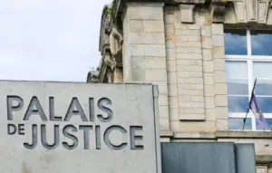À Houplines, un père condamné après avoir laissé ses deux filles enfermées dans sa voiture