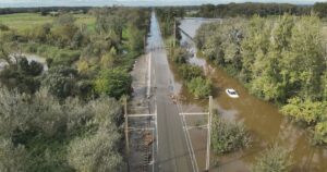 Trafic ferroviaire perturbé dans l’Ouest des Bouches-du-Rhône après inondations, reprise incertaine mardi 27 octobre