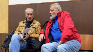 En Russie, Sergueï Sokolov, rédacteur en chef de Novaïa Gazeta, arrêté après une perquisition à son domicile
