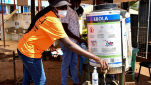 Au Kenya, un nouveau cas d’Ebola porte le bilan à huit infections, dont un décès