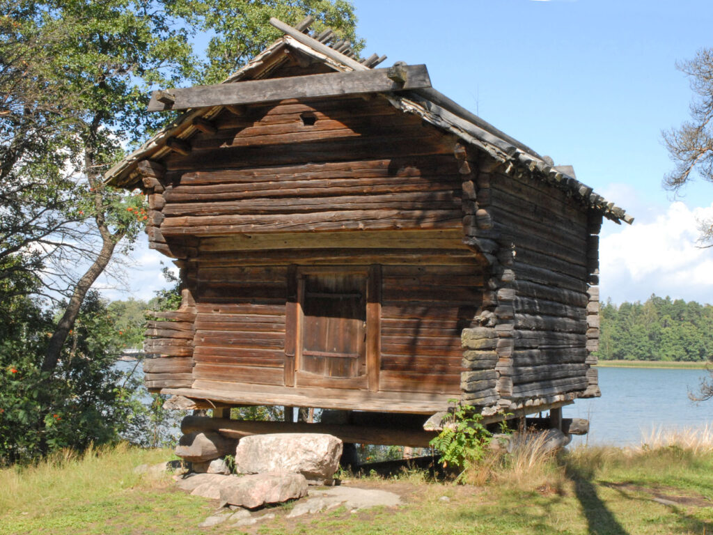 "Granary", musée deSeurasaari (Helsinki) (2759402874).jpg