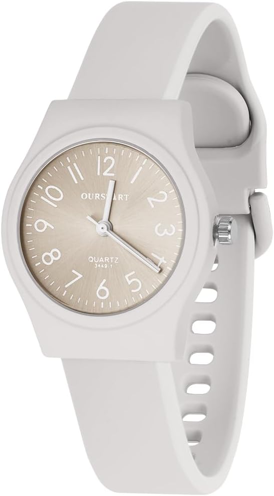Montre analogique OFFCUP à bracelet en silicone proposée à 9,99 €