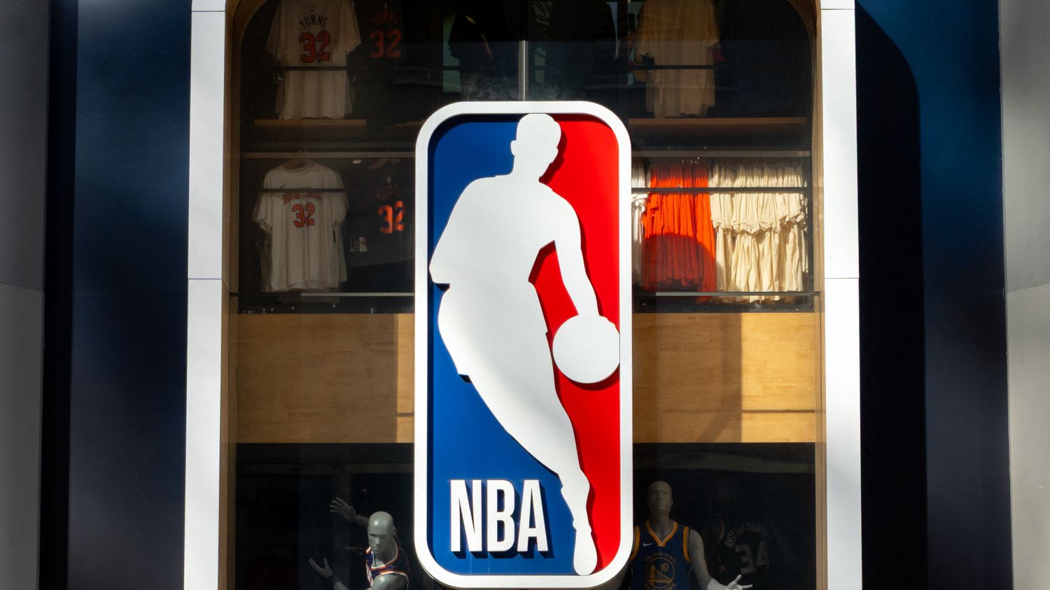 Basket : la NBA maintient son projet de ligue européenne malgré le refus des 13 clubs de l’Euroligue