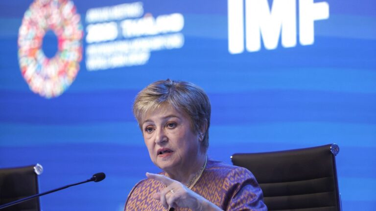 Le FMI estime que le redressement budgétaire français prendra du temps à convaincre les marchés