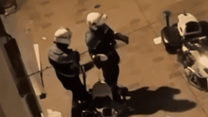 Faux : les policiers filmés à Limoges n’ont pas volé les chaussures du magasin Lacoste