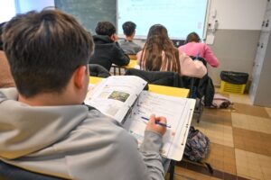 Près de trois jeunes Picards sur dix peinent à lire efficacement, un record hexagonal