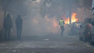 Les accusations de &lsquo;policiers casseurs&rsquo; dans les manifestations sont non étayées