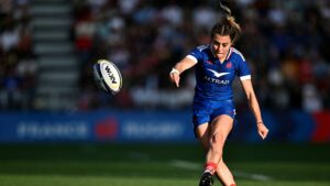 Le XV de France féminin s&rsquo;incline 31-12 contre la Nouvelle-Zélande, une meilleure prestation malgré la défaite.