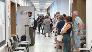 En Israël, les législatives s’ouvrent, l’avenir politique de Nétanyahou en jeu