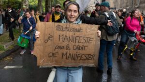 À Paris, la préfecture impose un défilé commun en périphérie à la CGT et aux gilets jaunes