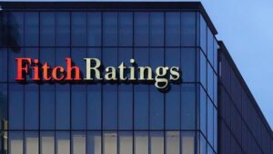 Fitch maintient la note A+ de la France mais ajuste sa perspective à négative en raison d&rsquo;une croissance ralentie