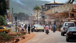 En Centrafrique, l’intégration d’au moins 200 artistes dans la fonction publique interroge leur indépendance
