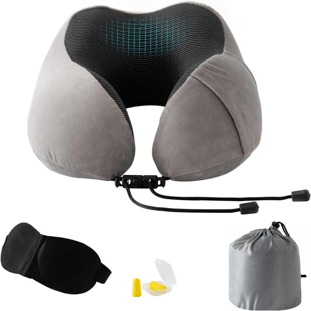 Good Nite : un oreiller avion en mousse à mémoire de forme avec accessoires à 13,48 €