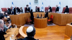 La Cour suprême israélienne incite Sami Abou Shehadeh à se retirer des élections de 2026 sans jugement formel