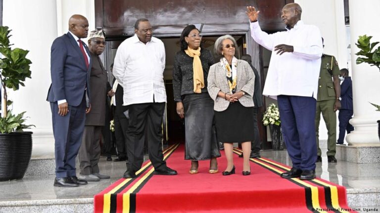 En RDC, l’Union africaine multiplie les consultations tandis que les combats persistent dans l’Est