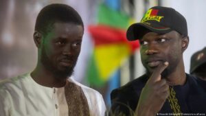 Sénégal : le vote du budget rectificatif 2026 reporté sur fond de désaccords budgétaires majeurs