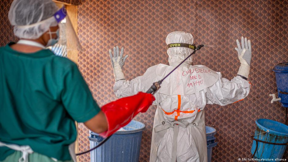 Premier décès d’Ebola au Kenya : le parcours du patient soulève des questions en RDC