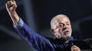 Lula réélu pour un quatrième mandat au Brésil, Flávio Bolsonaro conteste le scrutin