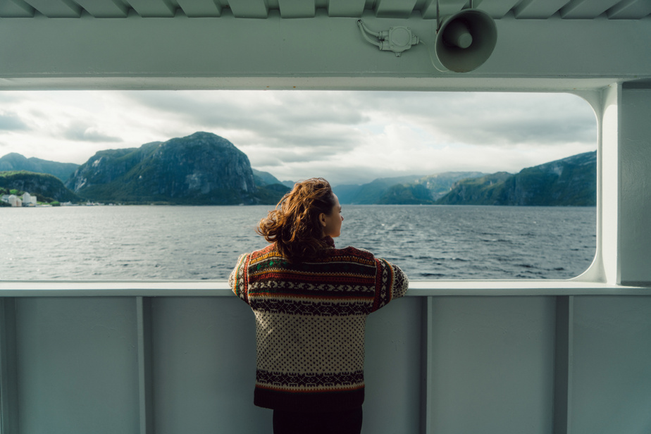 Face aux canicules, de plus en plus de voyageurs envisagent des vacances d’été au frais