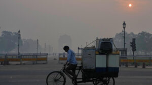 New Delhi interdit le brûlage des déchets et le charbon pour lutter contre la pollution de l&rsquo;air