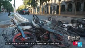 Après les violences du 17 octobre, élus et experts pointent les défaillances du dispositif policier