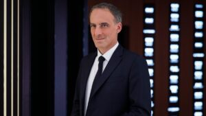 Présidentielle 2027 : Glucksmann remporte dès le premier tour la primaire social-démocrate