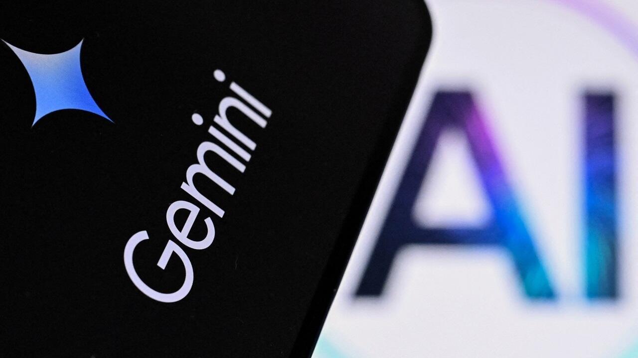 En France, les sites d’actualité perdent près de 22 % de visites, l’IA parmi les facteurs