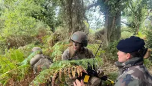 À Saint-Cyr Coëtquidan, les premiers aspirants du Service national reçoivent leurs galons