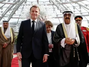 Macron entame une tournée dans le Golfe pour sécuriser pétrole et diesel et réduire les prix à la pompe