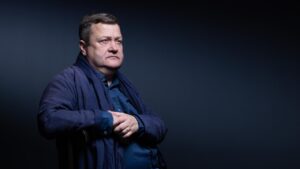 Sébastien Lapaque décroche le Grand Prix du roman pour « Le Rappel des oiseaux »