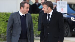 Pour la première fois, Macron reçoit les organisations lycéennes à l’Élysée avant Lecornu lundi