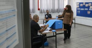 En Israël, la participation record à 18 heures alarme le camp de Nétanyahou