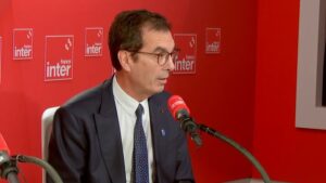 Smic : Jean-Pierre Farandou ne tranche pas sur un éventuel coup de pouce exceptionnel